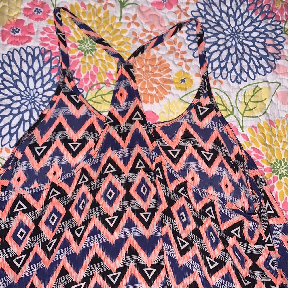 LARGE WOMENS SOPRANO TANK TOP - Picture 4 of 4